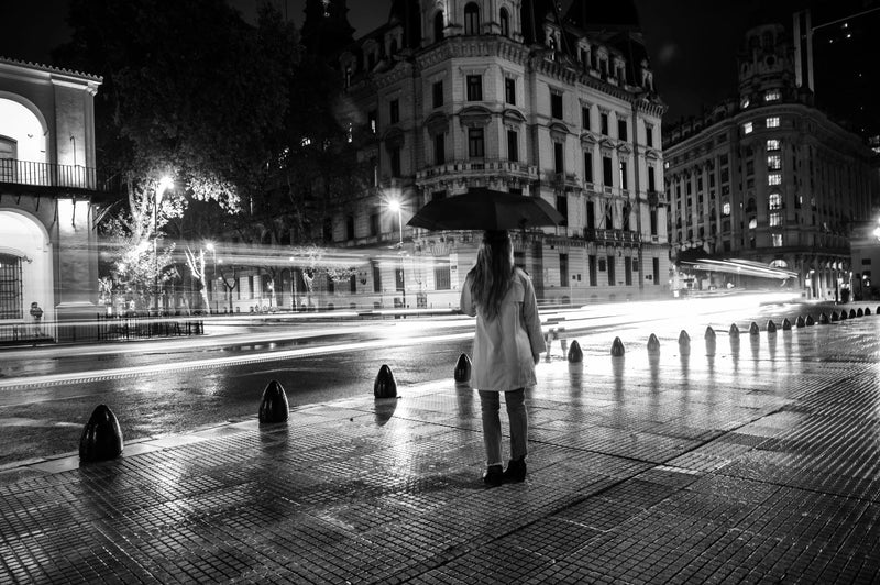 Ruido y luz en la noche: el combo que más le cuesta al sueño profundo